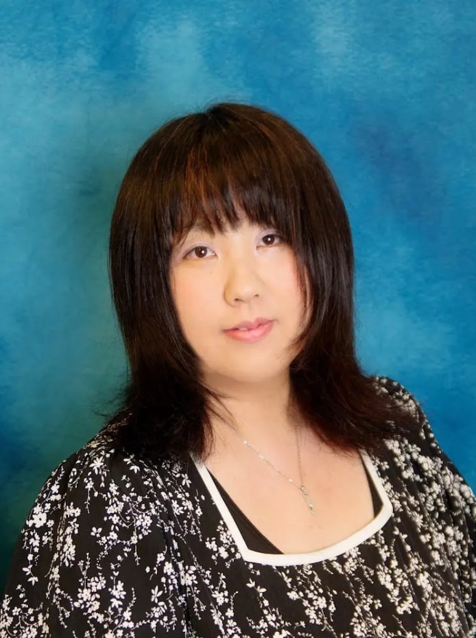 占いサロン-Luna Tres Clova 富山本店のおすすめ占い師「東本裕美先生」
